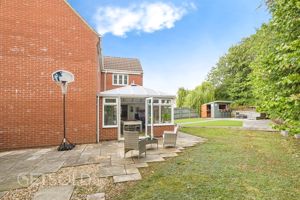 Photo 11- click for photo gallery